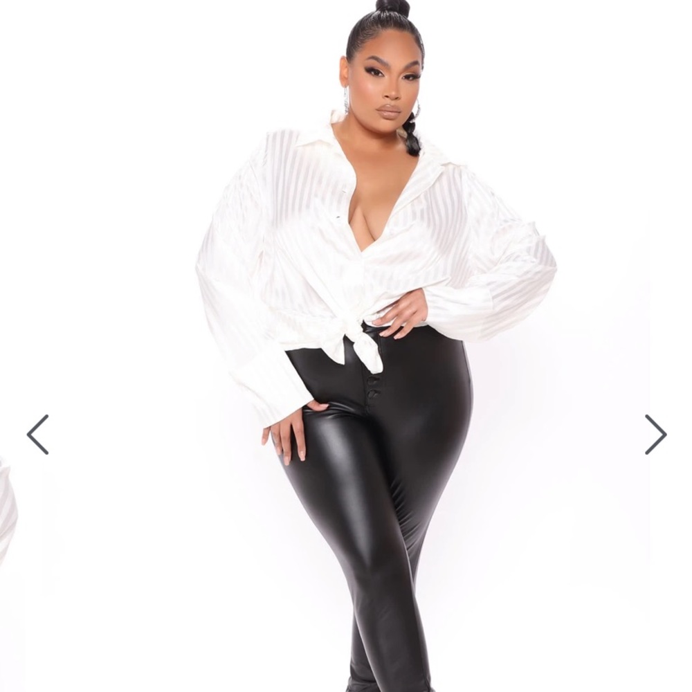 Fashion nova plus
